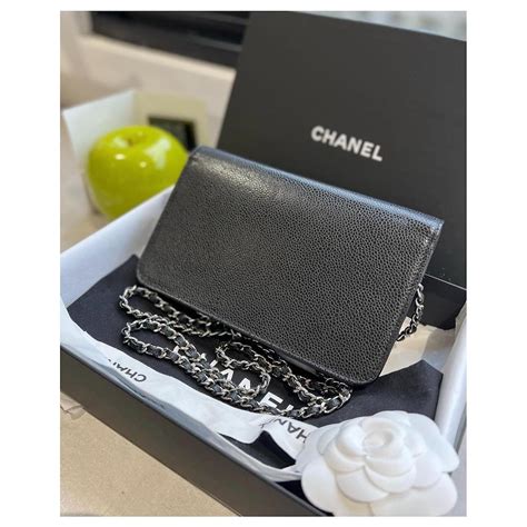 black leather chanel wallet